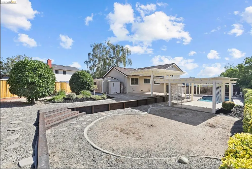 Reliable lawn care service in San Jose, CA by Allsite Corporation Landscaping