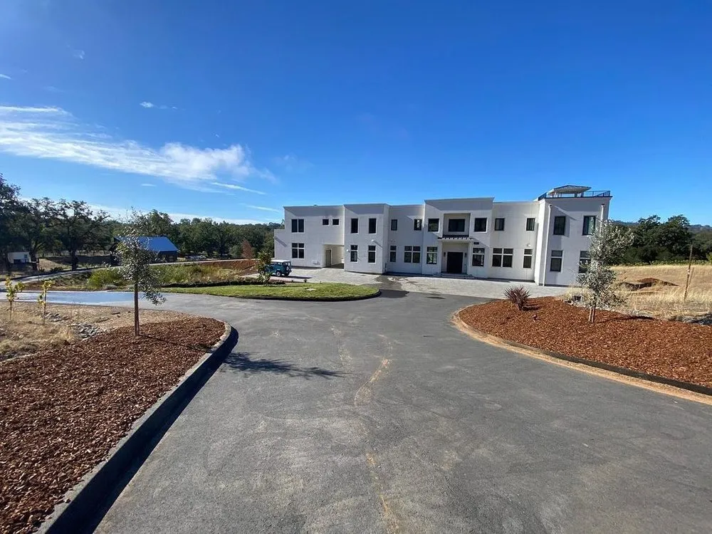 Trusted lawn care service for beautiful yards across Santa Rosa, CA - Allstar Design & Landscape