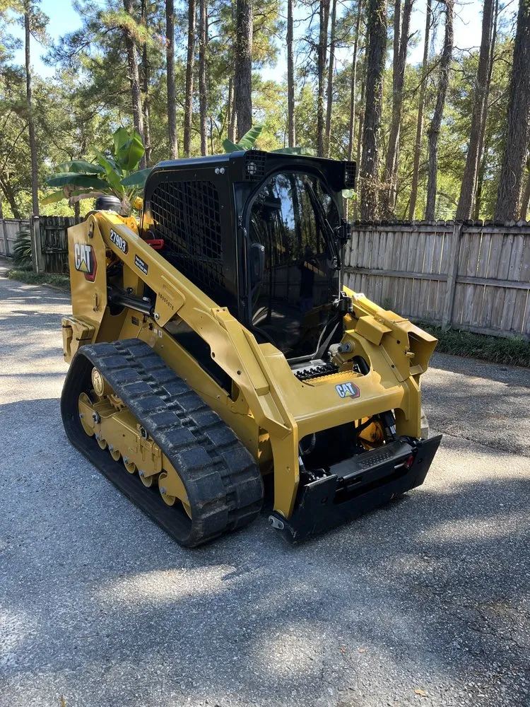 Expert lawn care service experts serving Milton, FL - Allstar Lawn and Landscaping