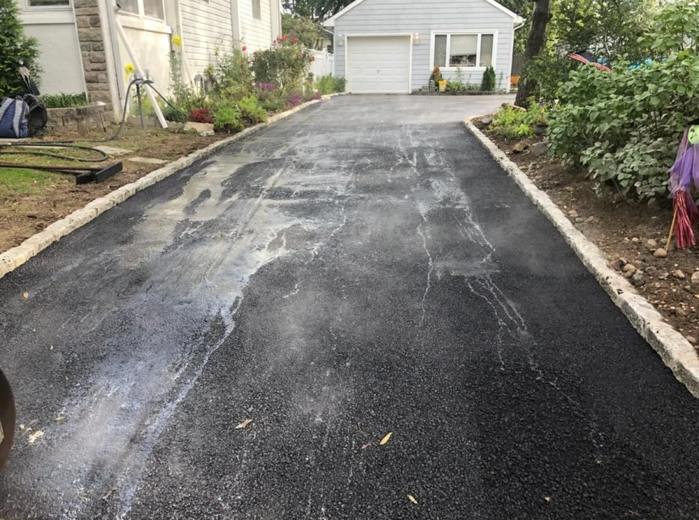 Local yard cleanup service for year-round maintenance across Middletown, NJ - Allstar paving And masonry