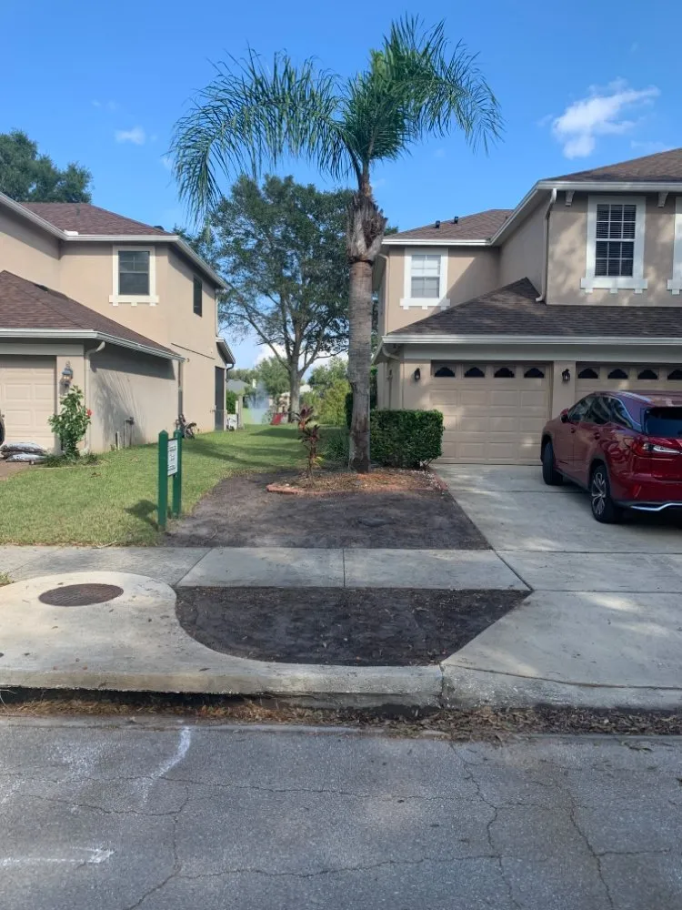 Top-rated lawn mowing service experts serving Deltona, FL - AllStarr Rands Landscaping