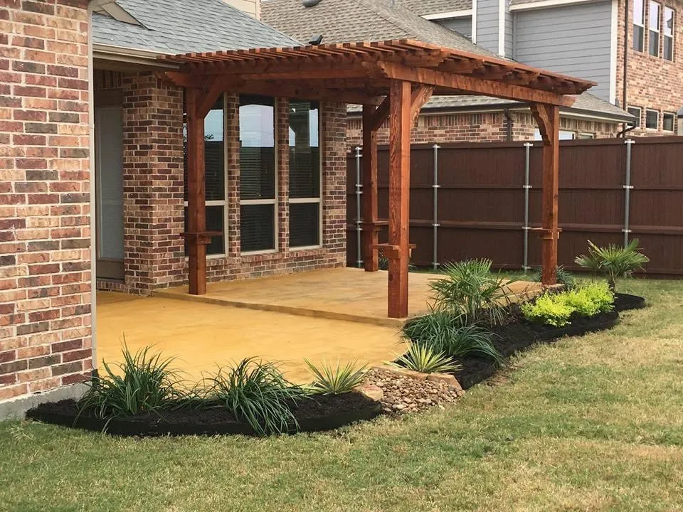 Top-rated lawn care service for residential properties across Dallas, TX - Allstrongarms Services