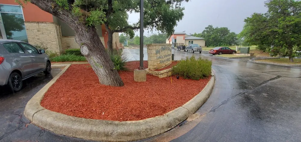 Professional yard cleanup service for beautiful yards in Castroville, TX by Allsups Landscaping