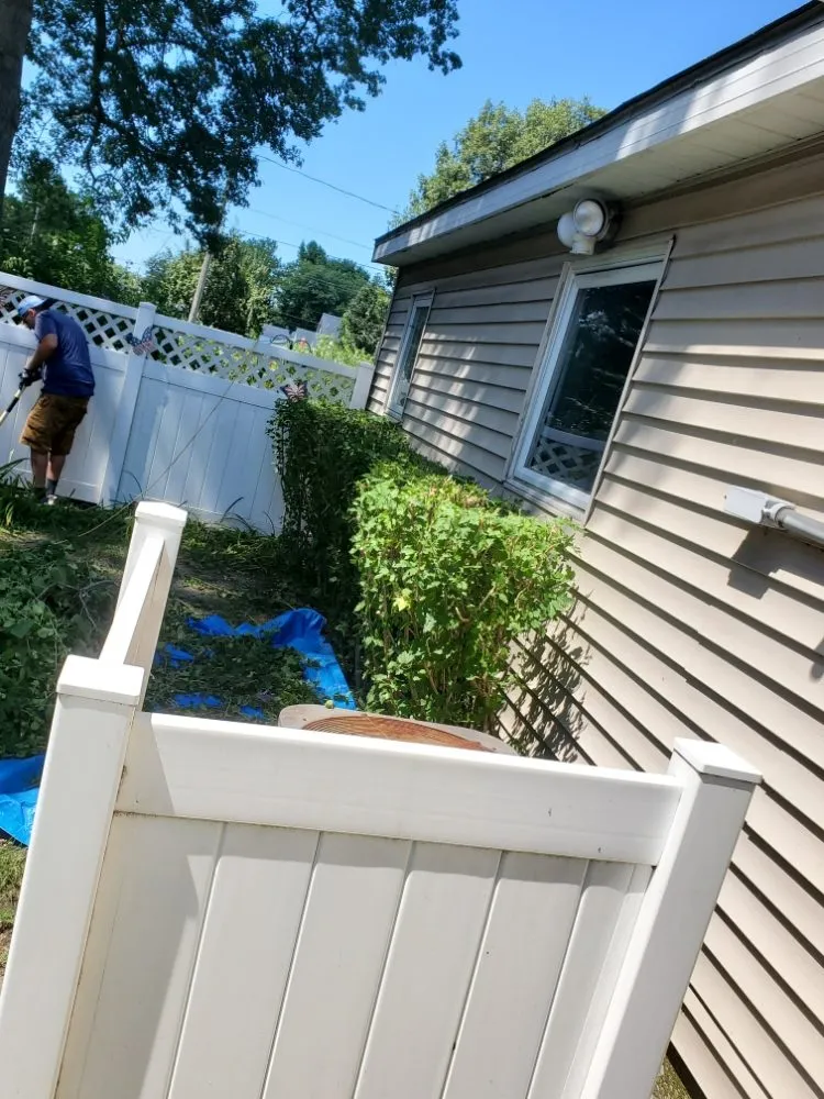 Local lawn care service in Lenzburg, IL by Alluring Creations