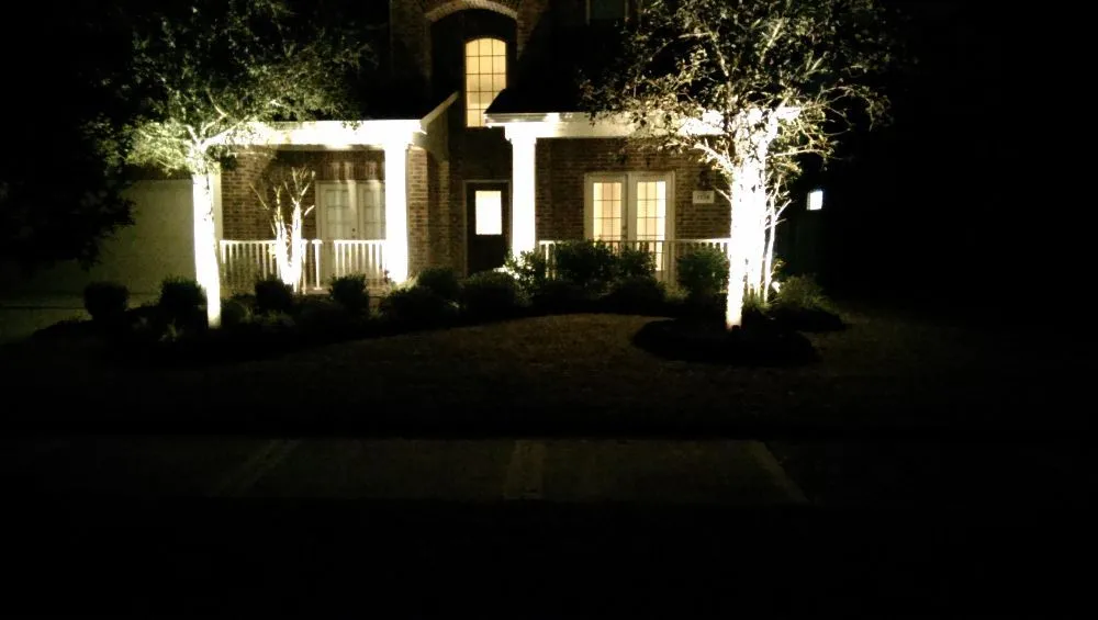 Local garden landscaping for year-round maintenance across Manvel, TX - Alluring Vistas Landscape & Irrigation