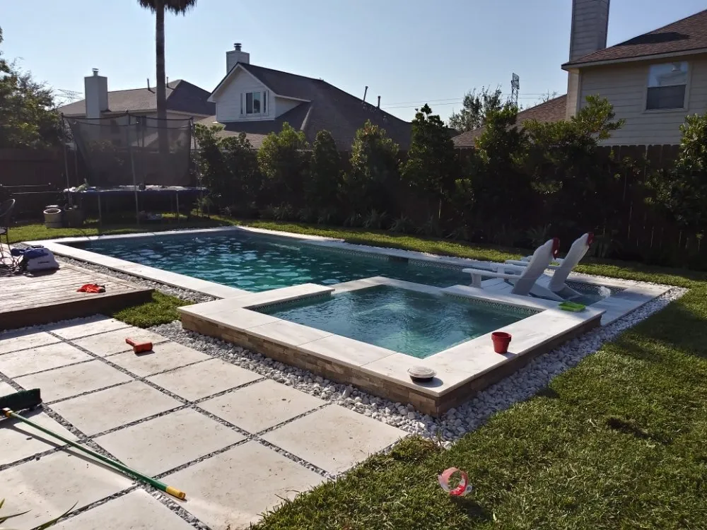 Trusted yard cleanup service for beautiful yards in Manvel, TX by Alluring Vistas Landscape & Irrigation