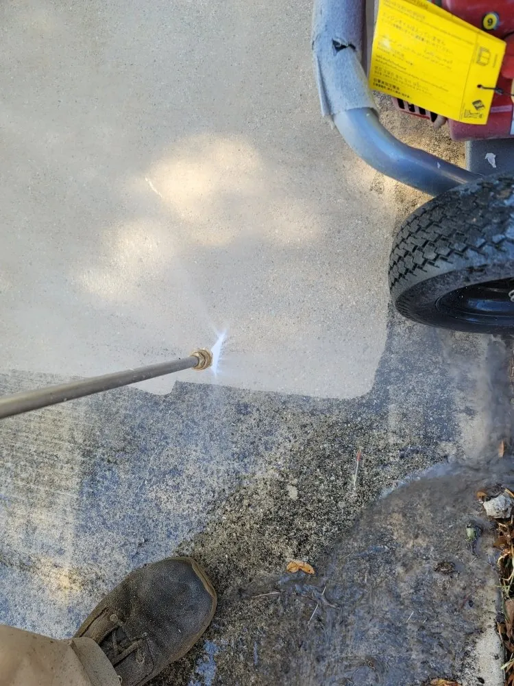 Affordable yard maintenance for year-round maintenance across San Antonio, TX - Allzure Pressure Washing