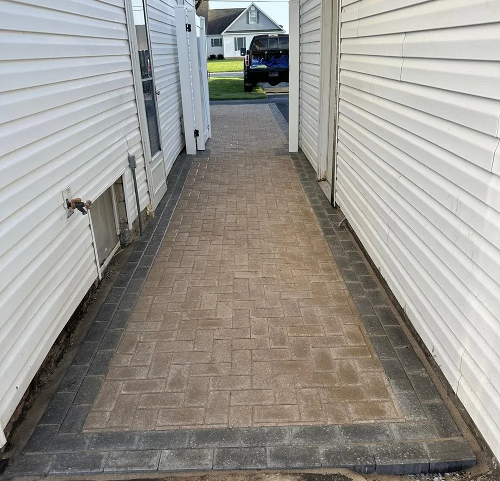 Expert yard maintenance for residential properties in East Chicago, IN by ALM Landscaping