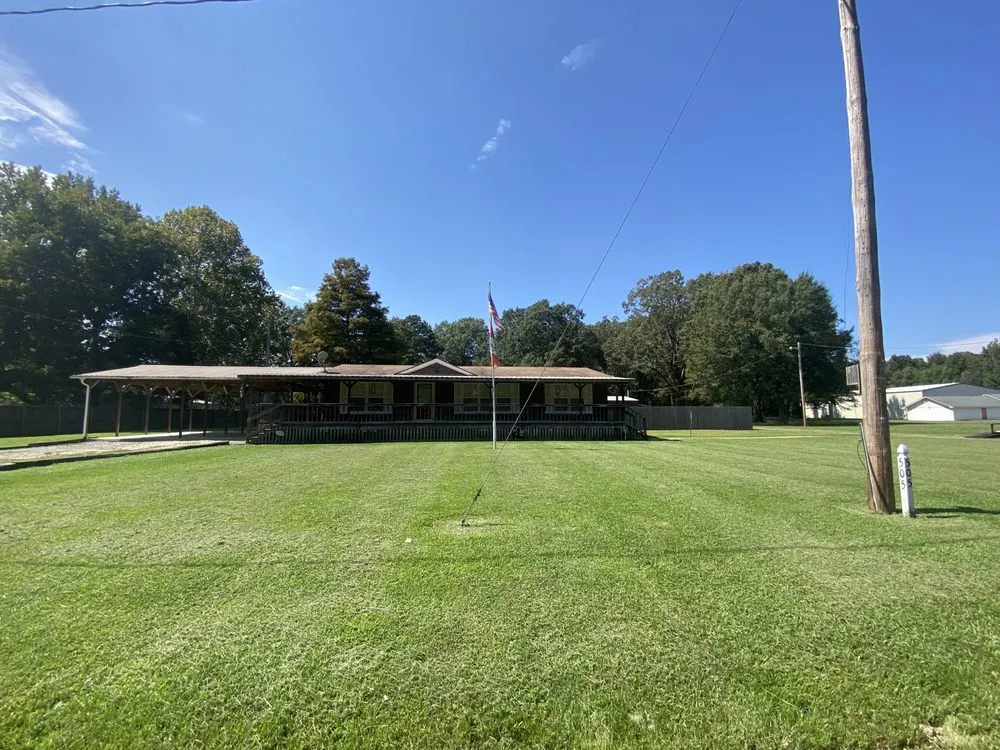 Affordable landscape installation in Warren, AR by Almaraz Lawn Care