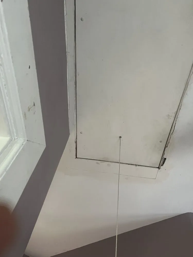 Top-rated lawn mowing service in Framingham, MA by Almazán Construction