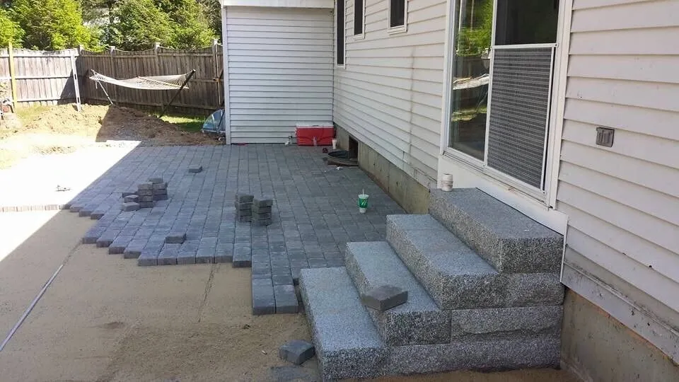 Custom lawn care service for beautiful yards across East Bridgewater, MA - Almeida Landscape