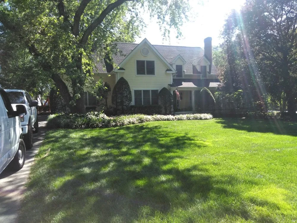 Reliable landscape design experts serving Alexandria, VA - Almengor's Handyman & Landscaping