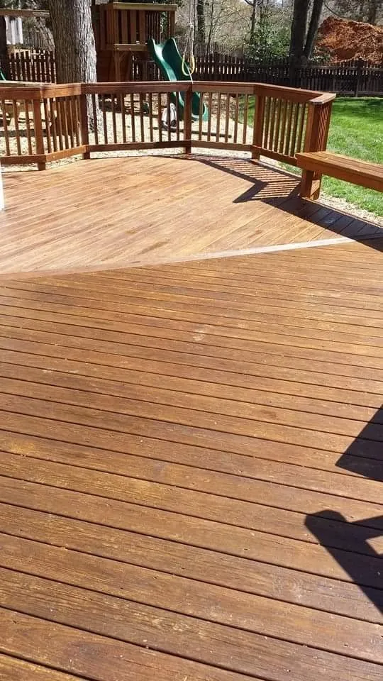 Local yard cleanup service in Alexandria, VA - Almengor's Handyman & Landscaping