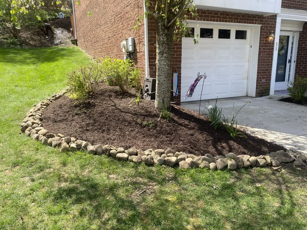 Trusted landscaping services experts serving Bridgeville, PA - Almond Branch Landscaping