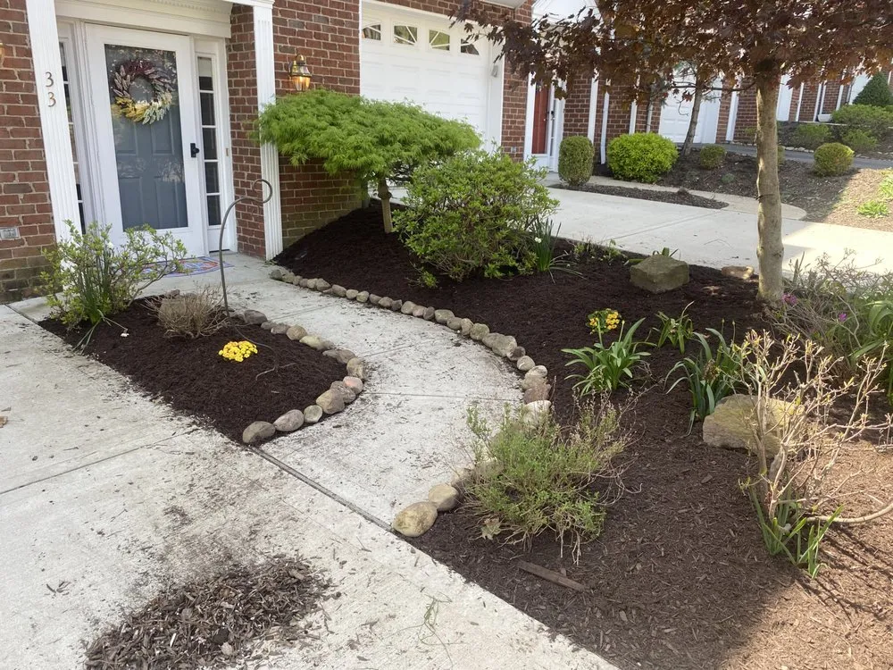 Top-rated residential landscaping for homes in Bridgeville, PA by Almond Branch Landscaping