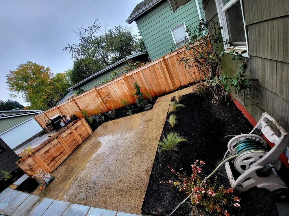 Reliable landscaping services experts serving Portland, OR - Aloes Landscape And Maintenance