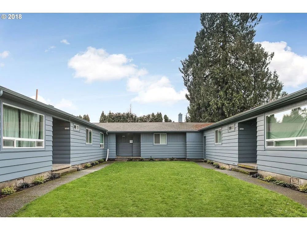 Expert landscaping services experts serving Portland, OR - Aloes Landscape And Maintenance