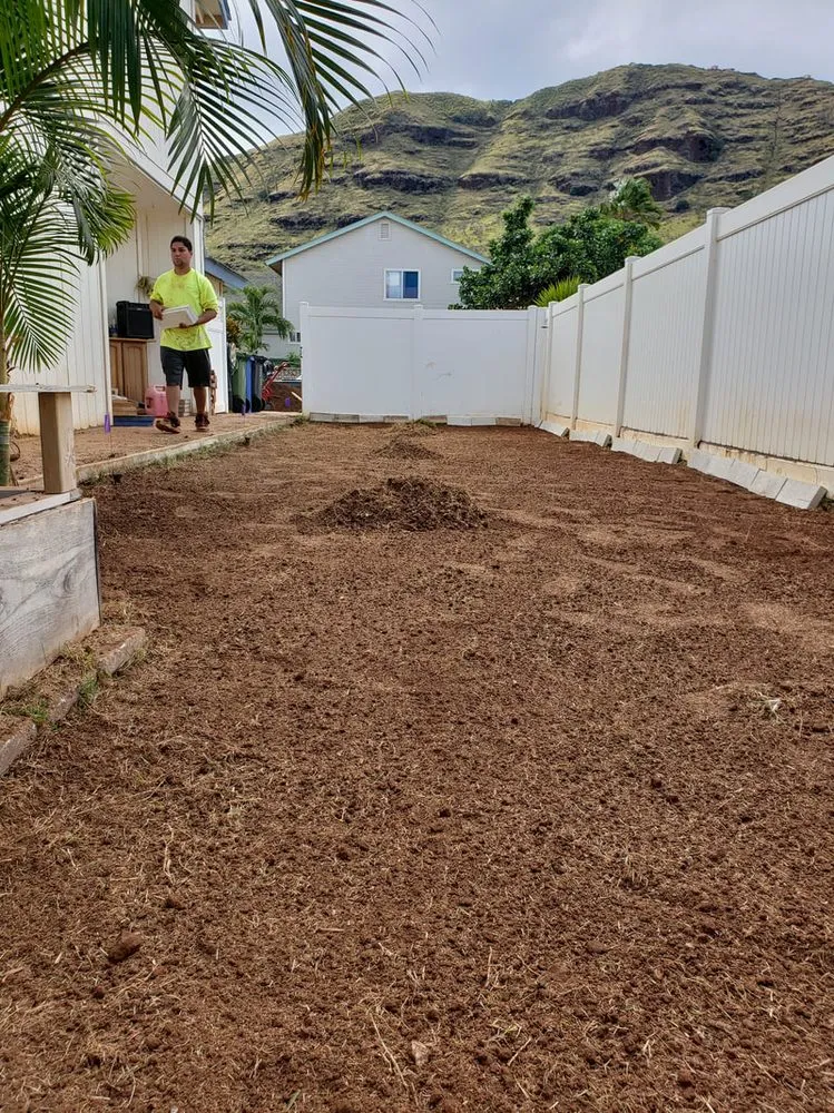 Reliable yard maintenance in Waipahu, HI by Aloha Ainascape