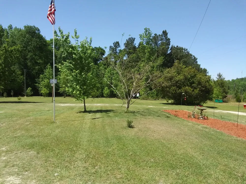 Trusted residential landscaping near you in Johnsonville, SC by Aloha Cleaning & Lanscaping