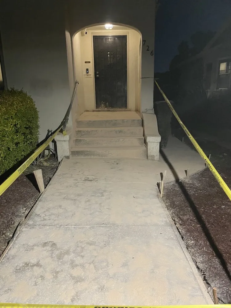 Professional outdoor landscaping experts serving Antioch, CA - Aloha Construction