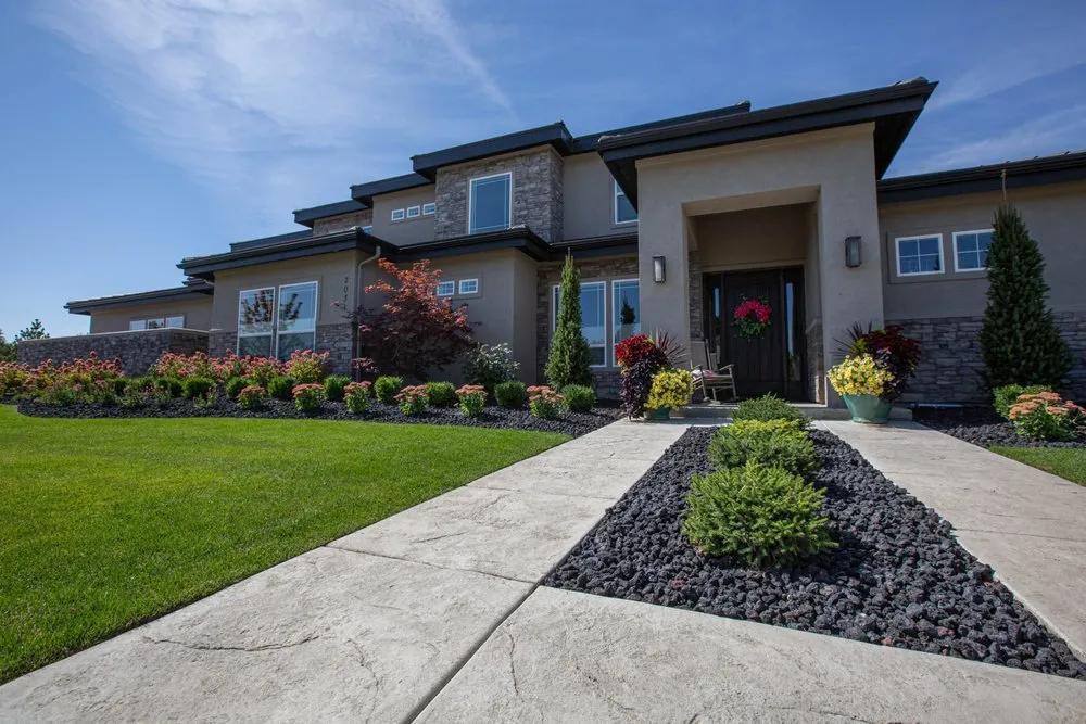 Trusted lawn care service in Boise, ID - Aloha Gardening