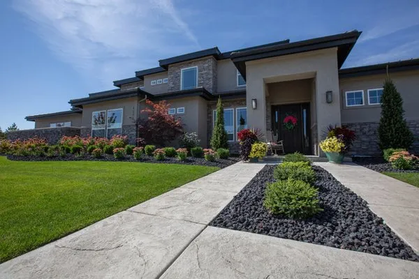 Aloha Gardening Logo