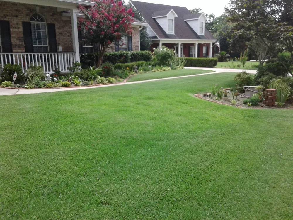 Trusted landscape installation with custom design across Fairhope, AL - Aloha grass lawn care