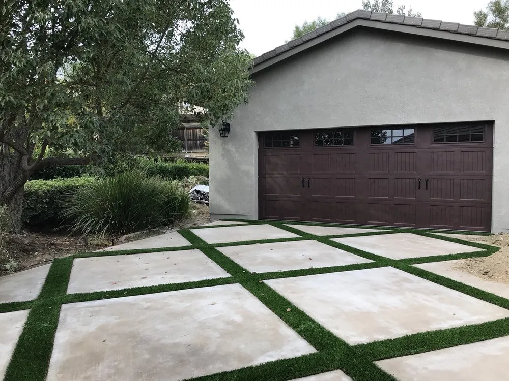 Expert garden landscaping with custom design across Hemet, CA - Aloha Landscape