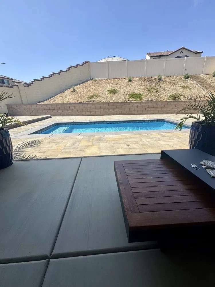 Professional lawn care service experts serving Hemet, CA - Aloha Landscape