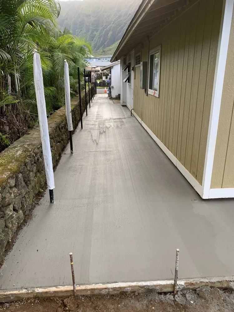 Custom landscape installation experts serving Kailua, HI - Aloha Sprinkler Systems & Outdoor Design