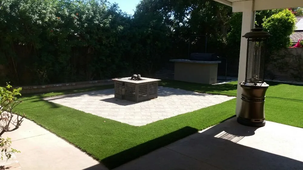 Top-rated garden landscaping for beautiful yards in Beverly Hills, CA by Alonso Landscape Care