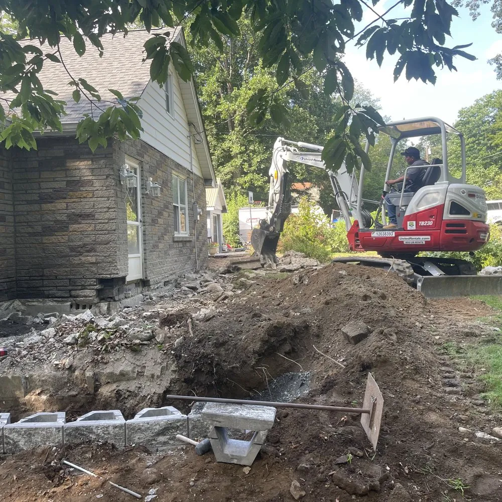 Top-rated lawn care service experts serving Middletown, NY - Alonso Landscaping and Construction