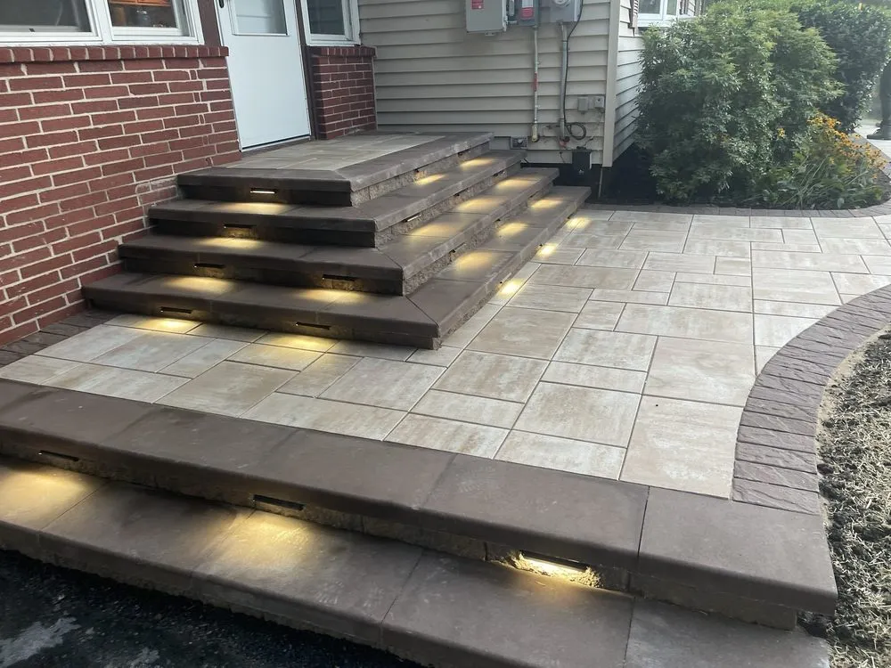 Local outdoor landscaping in Middletown, NY - Alonso Landscaping and Construction