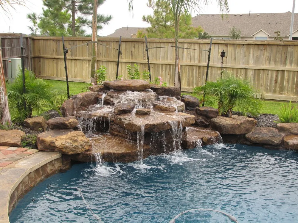 Affordable landscaping services for beautiful yards in Commerce City, CO by Alonso Landscaping