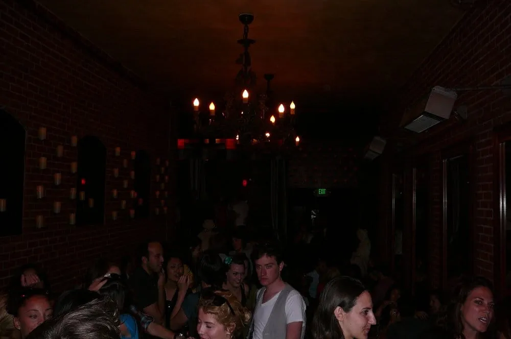 Professional yard cleanup service experts serving Perris, CA - Alonzo Landscape