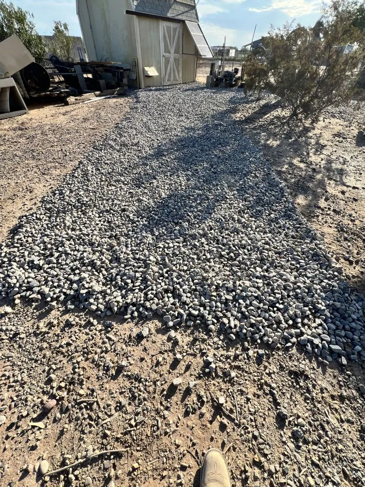 Professional yard maintenance for year-round maintenance across Eloy, AZ - Alonzos Landscaping