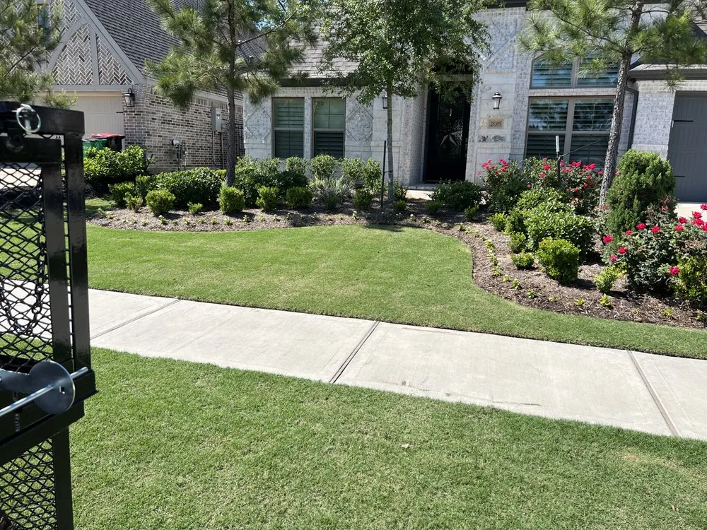 Local outdoor landscaping in Houston, TX - Alot Moore Landscaping