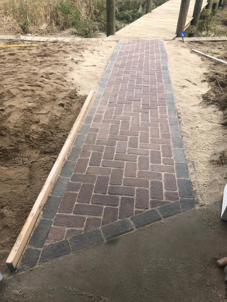 Reliable landscape installation in Kitty Hawk, NC - Alpha Advantage