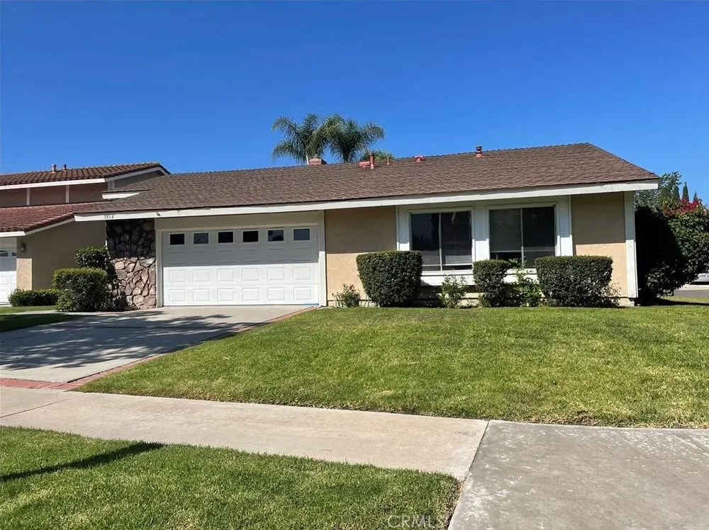 Professional lawn care service experts serving Dayton, OH - Alpha Care Plus Lawn & Landscape