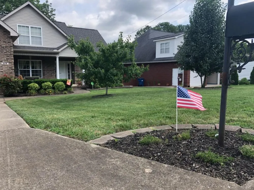 Custom garden landscaping in Smyrna, TN - Alpha Company Lawn Care