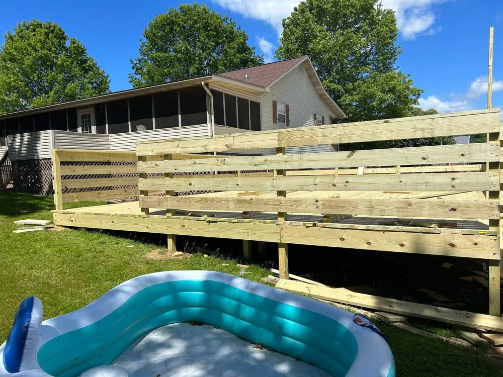 Trusted yard cleanup service in Whitesburg, TN - Alpha Decking & Landscape Design