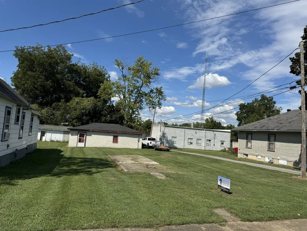 Top-rated residential landscaping for beautiful yards in Metropolis, IL by Alpha Lawn Care & Cleaning Services