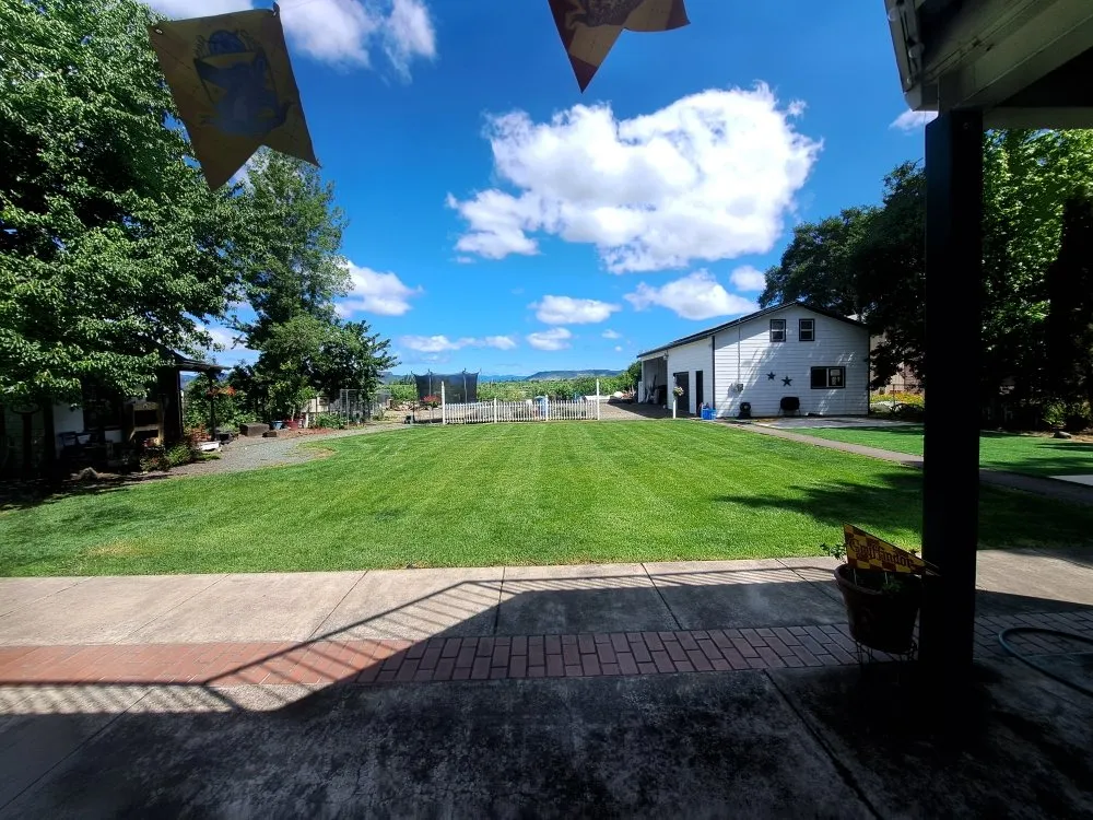 Expert garden landscaping in White City, OR - Alpha Lawn Care