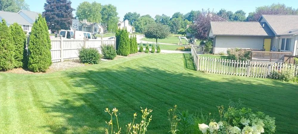 Custom yard cleanup service in South Bend, IN - Alpha Omega Home Service
