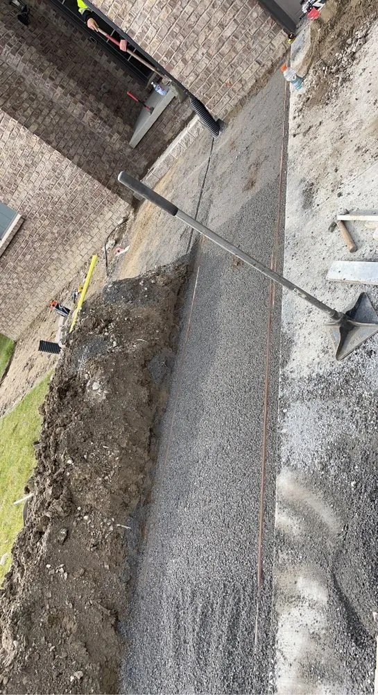 Professional yard cleanup service in Shelby Township, MI by Alpha Scape