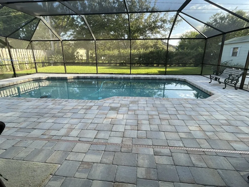 Top-rated landscaping services in Palm City, FL by Alpha Zeta Landscaping