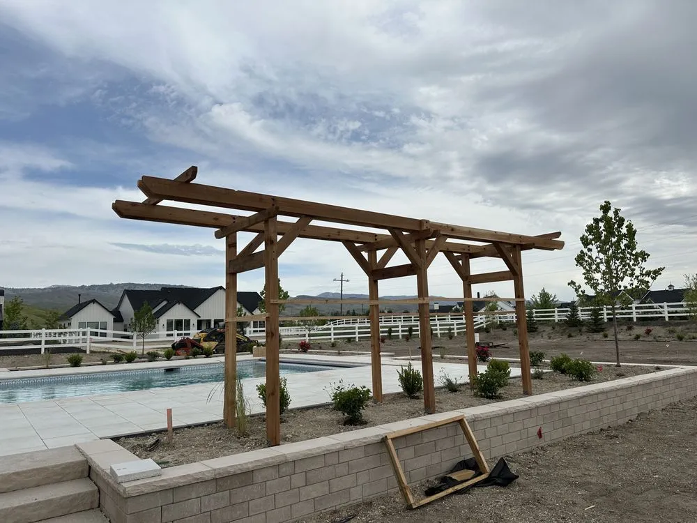 Reliable yard maintenance for homes across Meridian, ID - Alpine Creek Enterprises