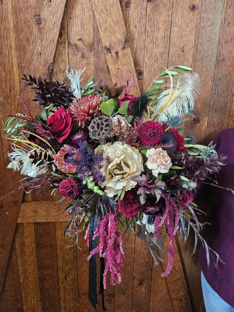 Top-rated yard cleanup service for year-round maintenance across Polson, MT - Alpine Designs