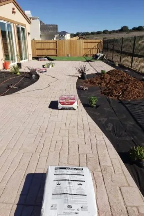 Custom yard maintenance experts serving Santa Maria, CA - Alpine Landscaping