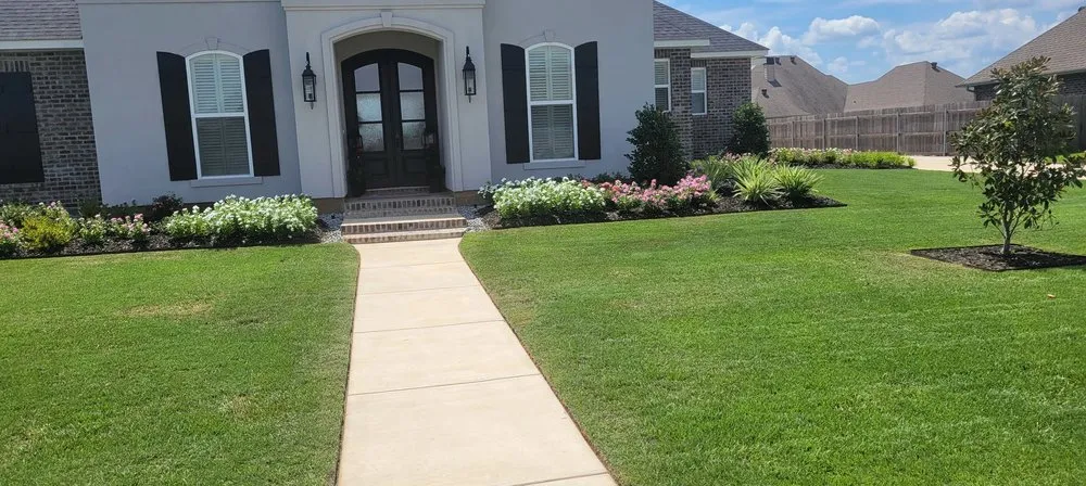 Custom landscape installation for residential properties in Dry Prong, LA by Alpine Lawn and Landscape